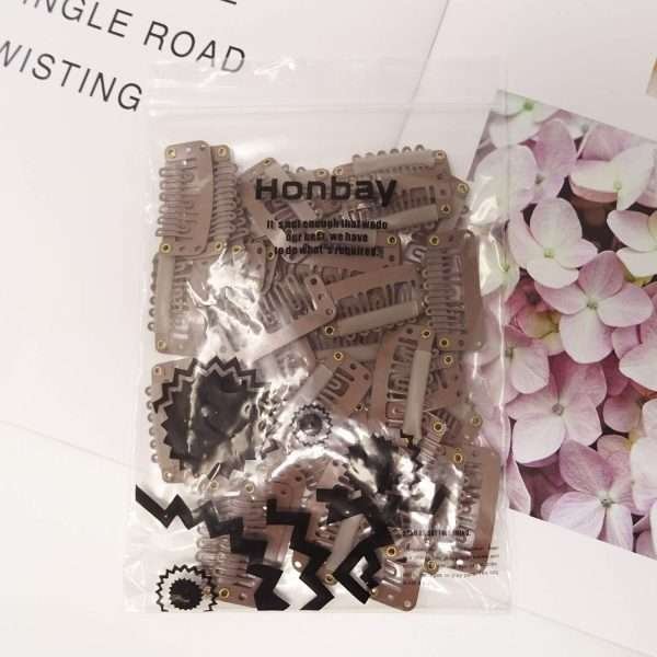 50PCS 6-Teeth U-Shape Snap Clips for Hair Extensions – 3.3cm/1.3inch (Light Brown)